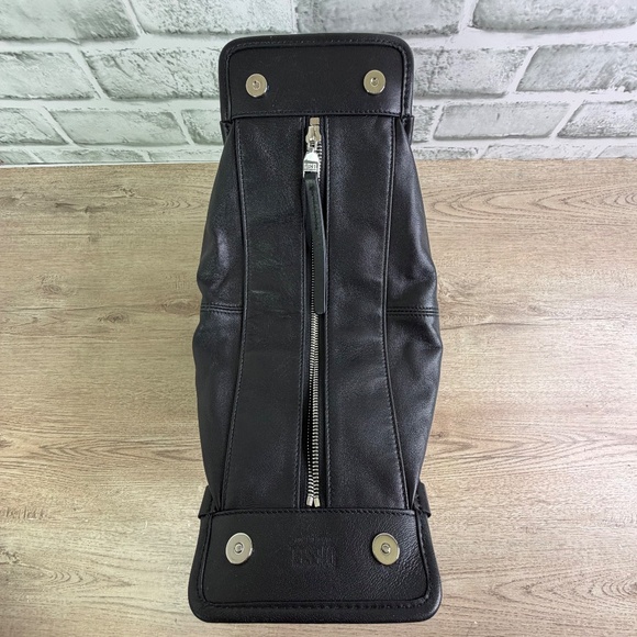 Diesel Women D-Vina Handbag Authentic - Picture 8 of 8